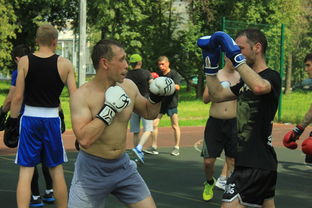 米乐体育m6官网-卡尔蒂斯教练组强化体能训练，备战关键战